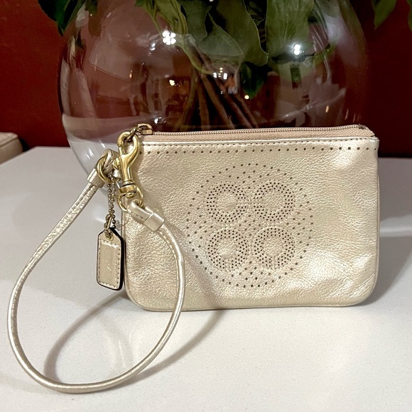 Coach Poppy Metallic Gold Wristlet - Picture 1 of 9